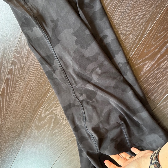 Lululemon leggings - Picture 3 of 4